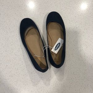 Navy flats WITH TAGS